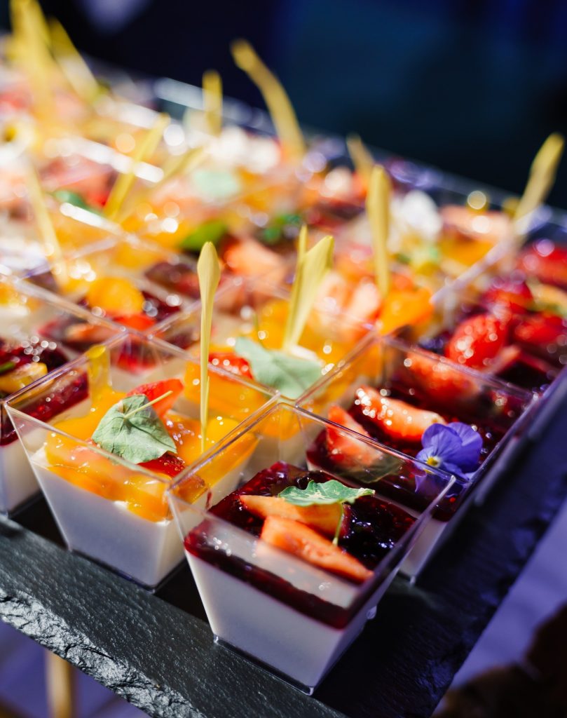 Catering gourmet pentru evenimentele verii: gustul care aduce oamenii împreună 5 8Catering VIP Degusteria Francesca